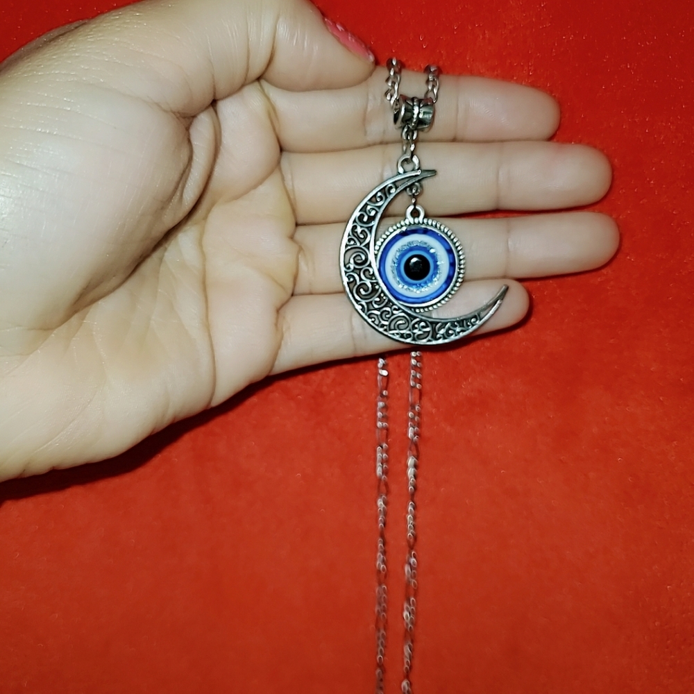 Evil Eye Necklace - Picture 2 of 2